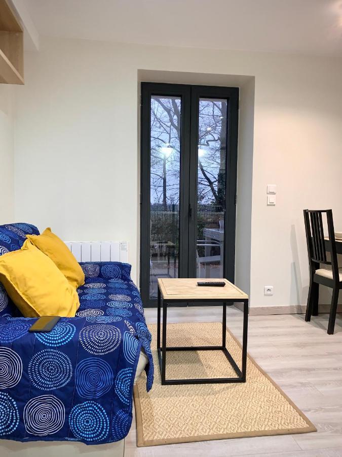 Jouy La Longere, Proche Hec, Versailles, Parking Prive Gratuit 外观 照片
