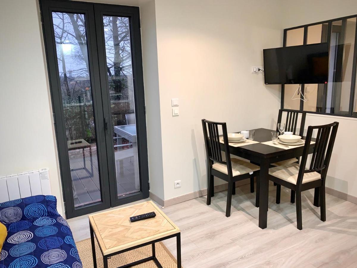 Jouy La Longere, Proche Hec, Versailles, Parking Prive Gratuit 外观 照片