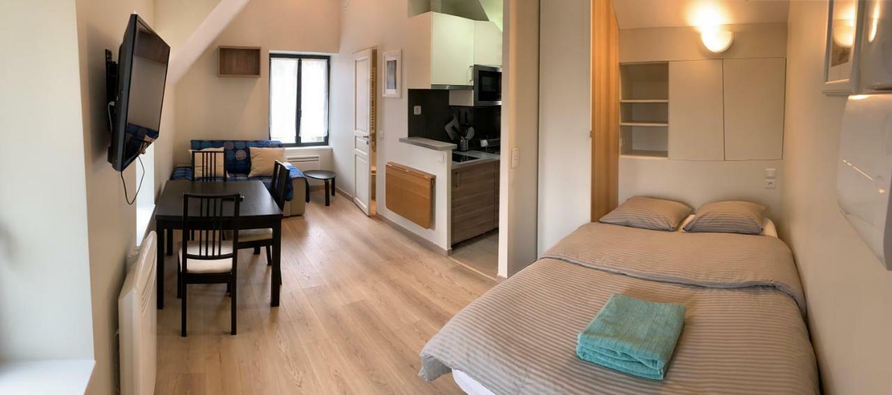 Jouy La Longere, Proche Hec, Versailles, Parking Prive Gratuit 外观 照片